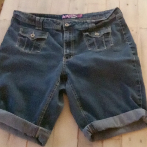 Angels Pants - Shorts almost capris